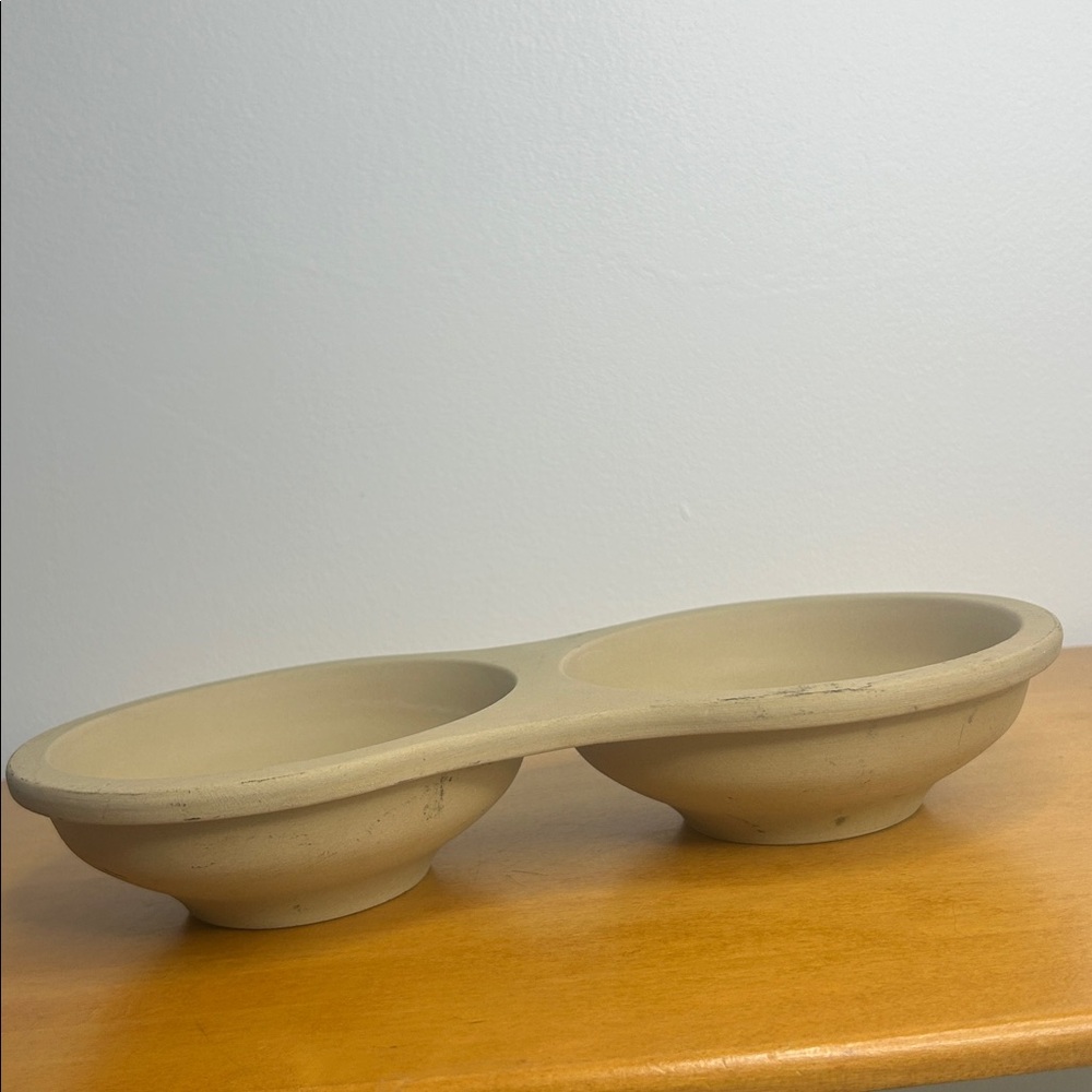 The Pampered Chef 🍳 Double Egg Stoneware Divided Dish Egg Cooker Dish - Picture 6 of 13
